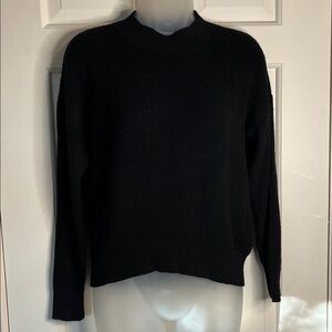 🌻BP Crewneck Black Crop Length Knitwear Long Sleeve Small